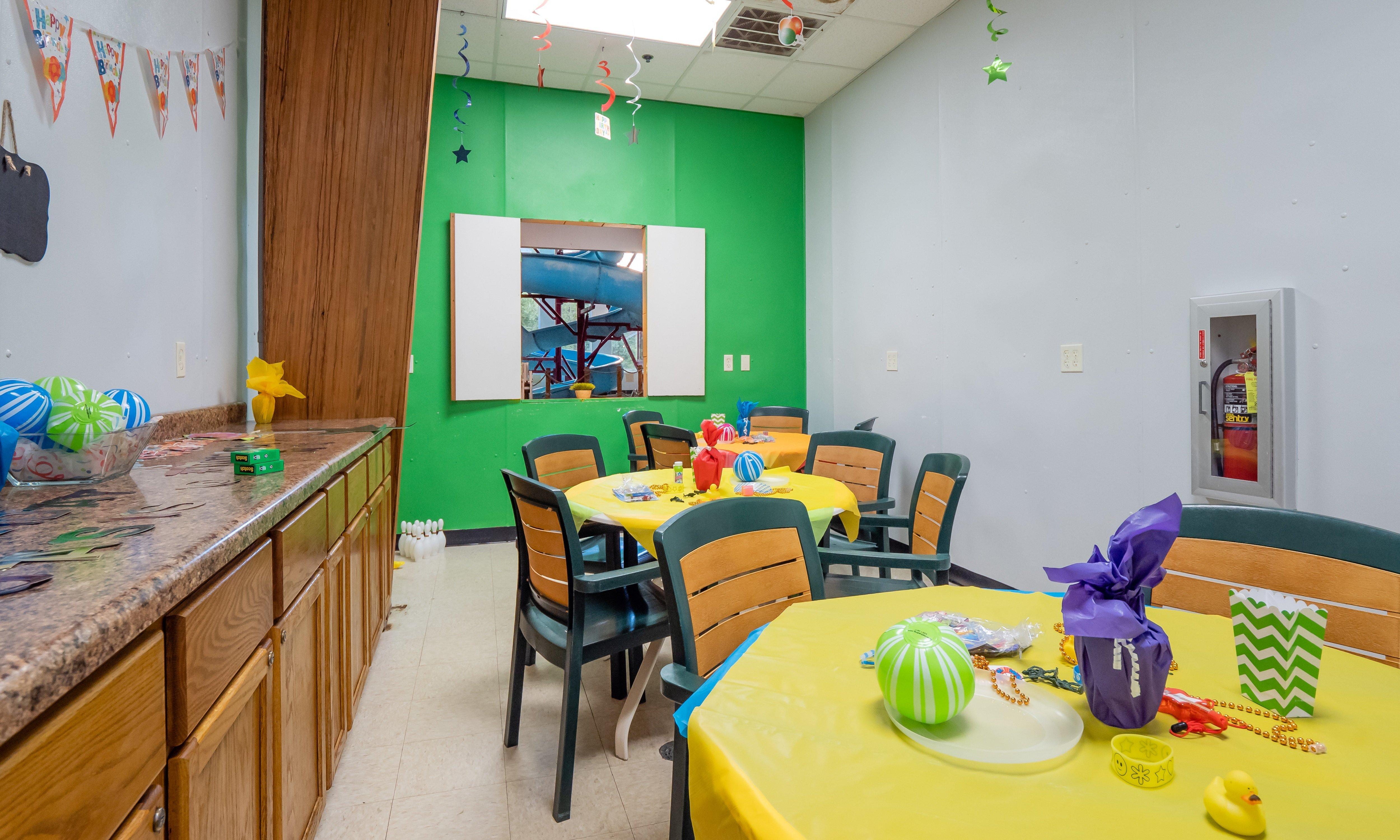 Holiday Inn Conference Center Marshfield, An Ihg Hotel Экстерьер фото