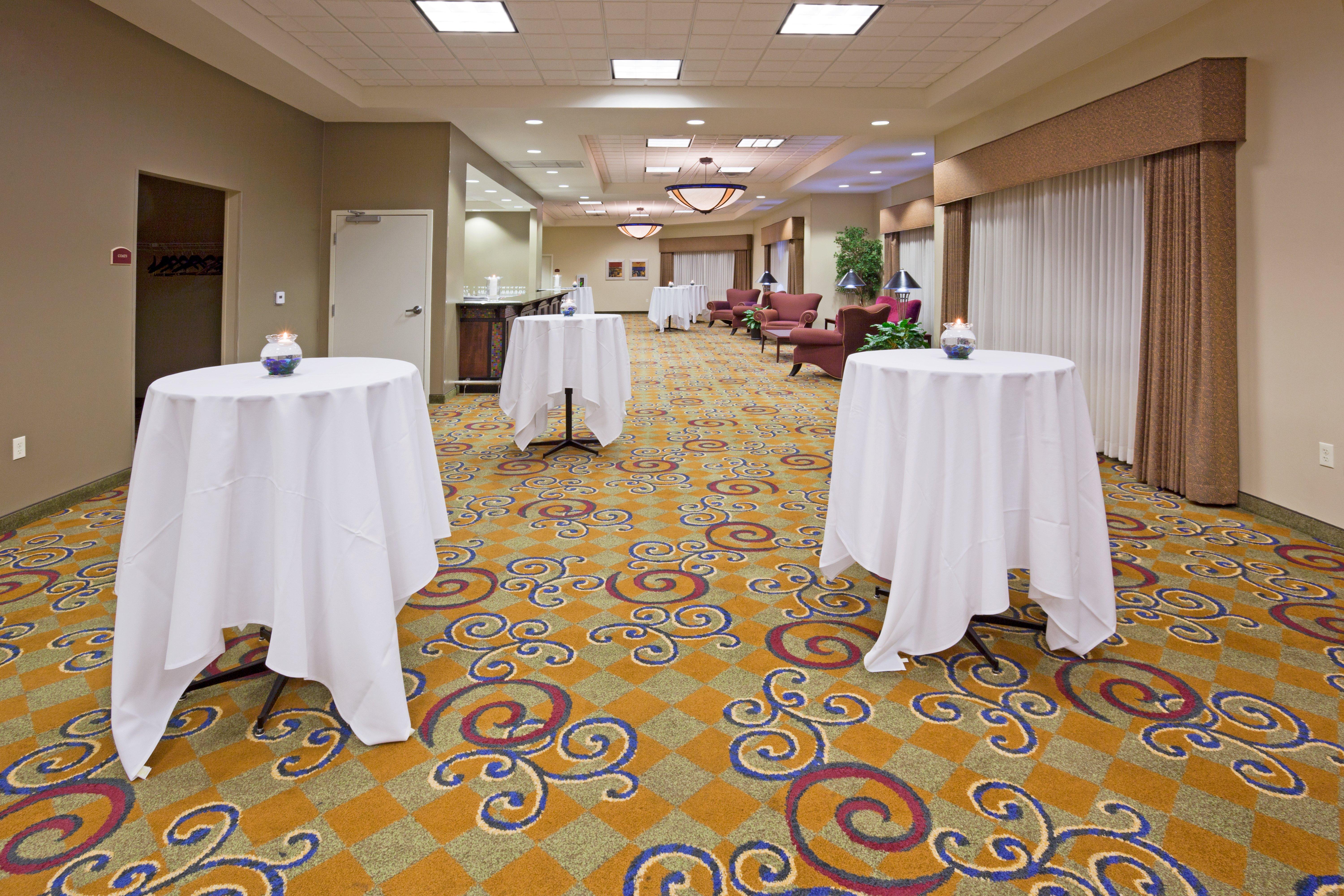 Holiday Inn Conference Center Marshfield, An Ihg Hotel Экстерьер фото