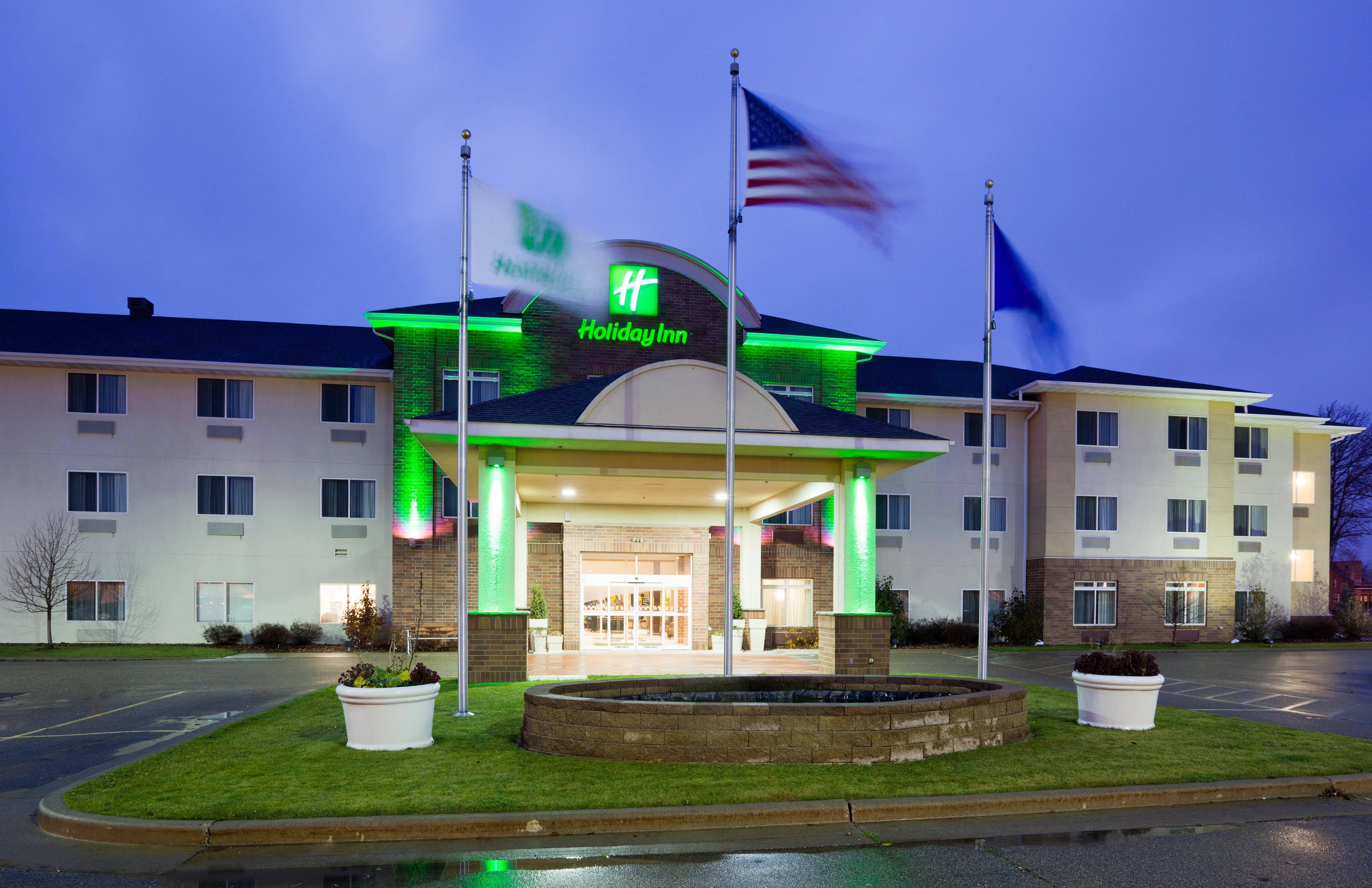 Holiday Inn Conference Center Marshfield, An Ihg Hotel Экстерьер фото